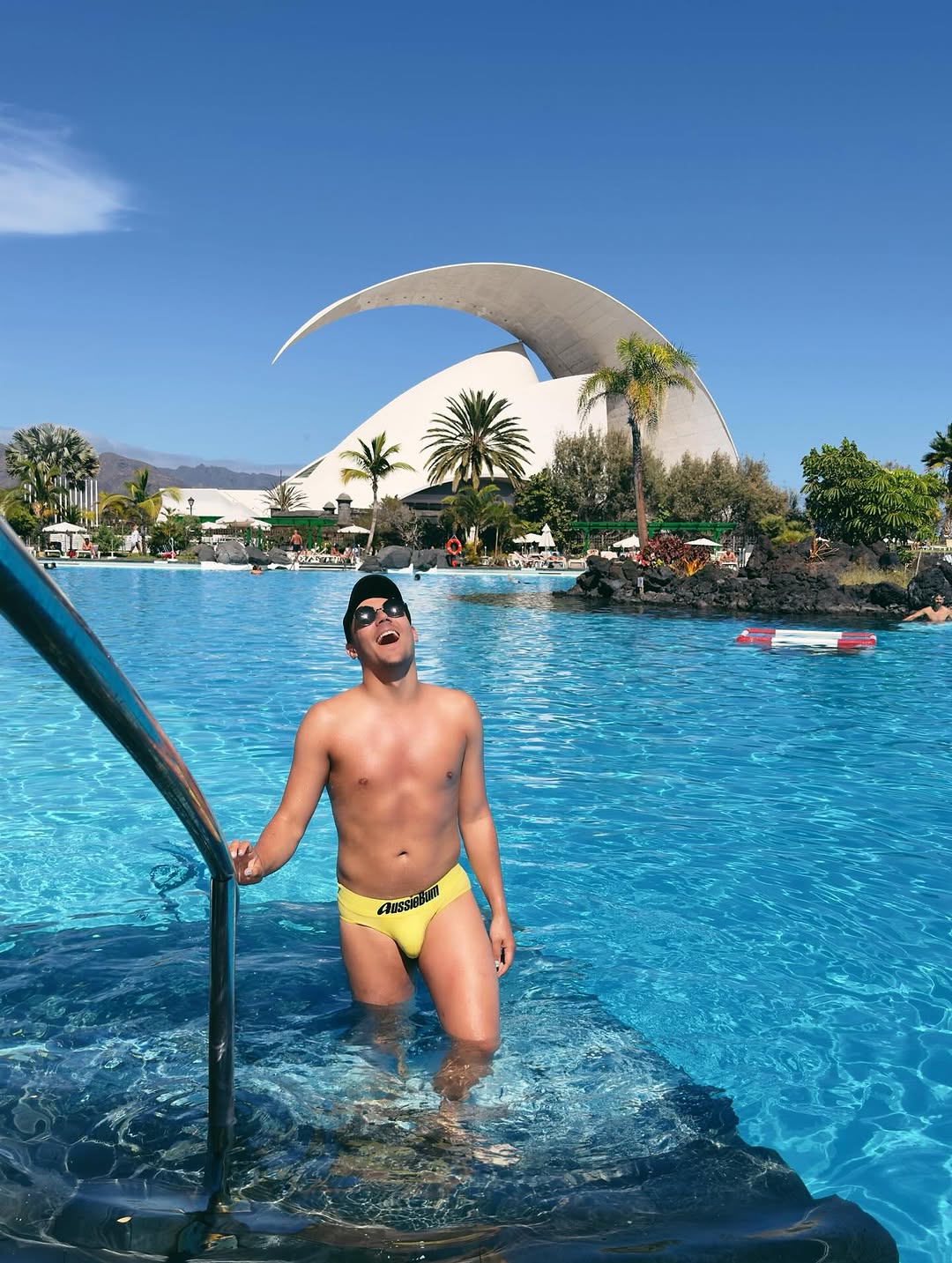 IN AN ISLAND STATE OF MIND